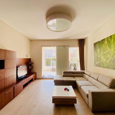 Great Flat With Terrace In Oldtown-Prime Rentals Kaunas Ngoại thất bức ảnh