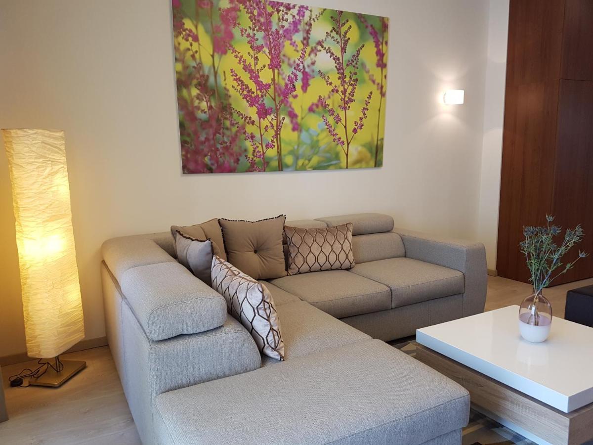 Great Flat With Terrace In Oldtown-Prime Rentals Kaunas Ngoại thất bức ảnh